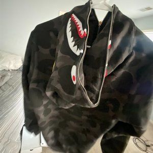 BLACK CAMO BAPE HOODIE (S)